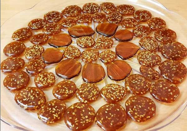 پولکی کنجدی