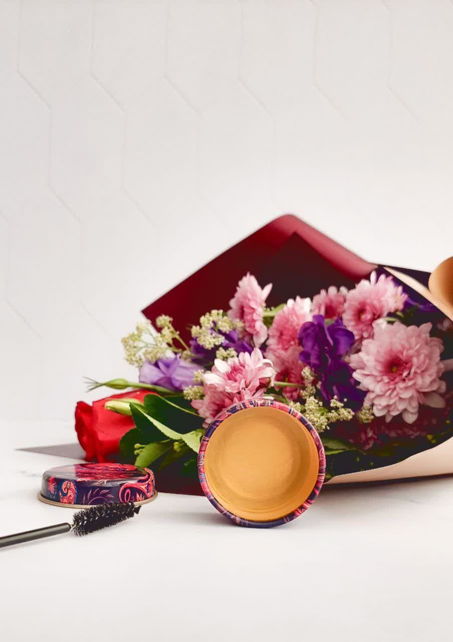 لیفت ابروی گیاهی جامد